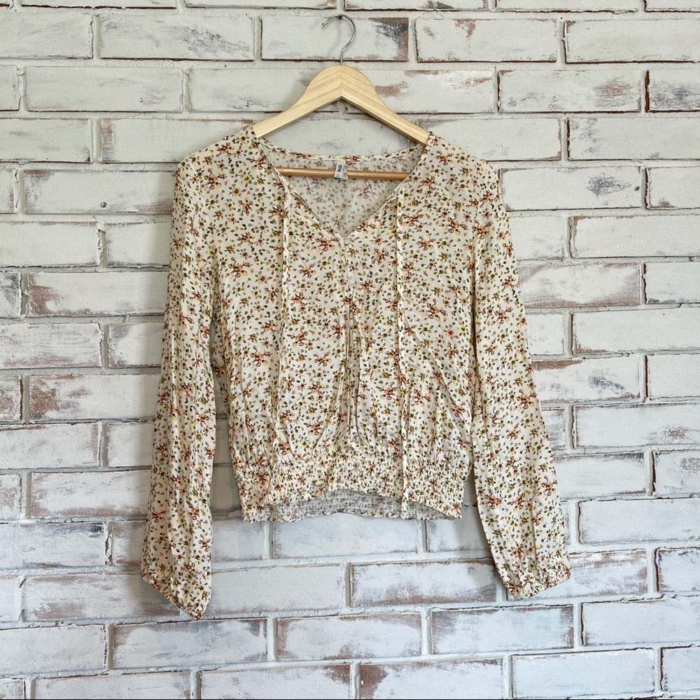 Mudd floral pattern crop top button down